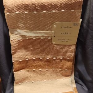 Nicole Miller Artelier Ombre Decorative Throw
